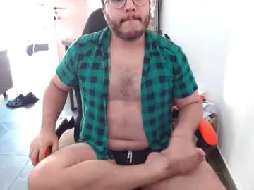 tobias_dimarte — new goal: 200 help me pay the rent guys #footfetish #chubby #feetfetish