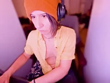 tomboy_titties — I'll do things  #hairy #hairyarmpits #smalltits #emo #natural  [8000 tokens remaining]