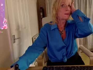 topazxxx — Let's have lots of fun boys & come together xx - Multi Goal: oil bootie @ goal {500tkns} come make me squirm xx [500 tokens left] #mature , #milf , #gilf , #british , #pvt