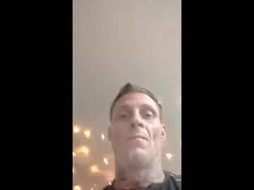 trickylover0121 — Freechat on Chaturbate