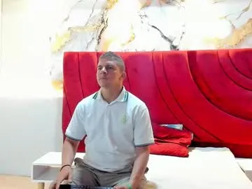 troy_jasson — Hard dick play and pre cum  / #new #cum #bigcock #master #daddy [193 tokens remaining]