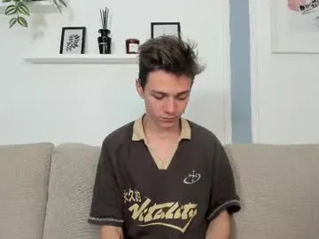 twinkguy_slim — Doggy pose) [269 tokens left] #18 #young #lovense #feet #uncut