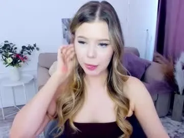 unforgettablalice — BIKINI SHOW <3 <3 <3  #18 #teen #cute #bigboobs #new [1009 tokens remaining]