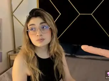 vale_honny — Hi, come and have some fun with me! - Goal: Squirt show [666 tokens left] #squirt  #18 #fuckmachine #latina #deepthroat