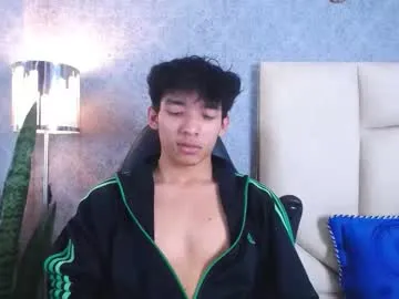 valenorlerot — My bigdick is completely full! Let me fuck u and make u my mine!  [292 tokens left] #new #bigdick #monstercock #feet #c2c