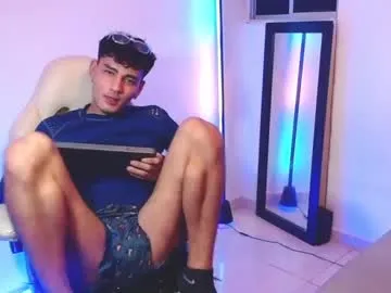 valentin_peach — cute hot #bigcock #18 #hairy  #master   #cum   [500 tokens remaining]