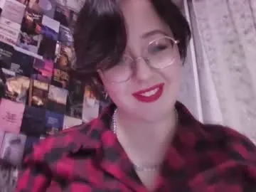vanessashadow — I am always glad to meet new people, if you too - join us! #new #nonude #shy #cute #natural