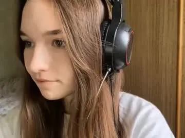 vergiezaic — 1Day*Goal: Air kiss for my hero  #teen #18 #young #cute #new [6 tokens remaining]