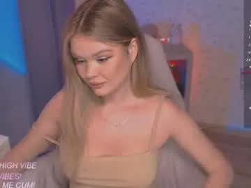 veronaaura — Looking for a SOULMATESteal me for PVT FAV VIBE 21,121CUM333tk SQUIRT499tkTry My Crazy Dice&Wheel 44, 55tk // GOAL: Slap pussy hard x5 #18 #squirt #teen #daddy #young