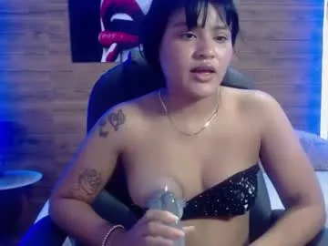 vic_nahomy — GOAL: show naked [333 tokens remaining] I have returned #braces #latina #milk #pregnant #smoke