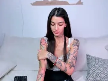 vinkitinkii — flash boobs #tattoo #skinny #lovense [333 tokens remaining]