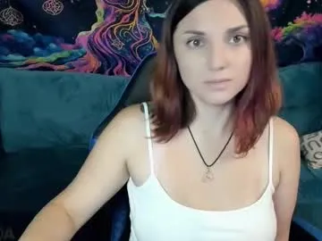 vinter_girl — Welcome to my room! - Goal: Show the outfit [45 tokens left]