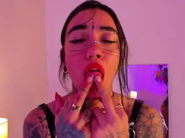 violettaalemida — Blowjob dildo [39 tokens left] #mistress #tattoo #heels #feet #bigass