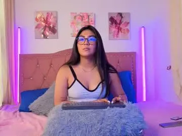 violettabloom_ — squirt [235 tokens remaining]