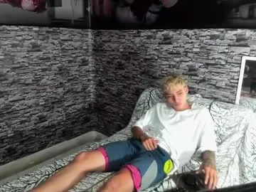 wesley_boy — CrazyGoal: I feel so sexy today for you  // @GOAL: CUM SHOW !! // #twink #feets #ass #18 #asshole // PVT is Open // New Media on Sale ;)