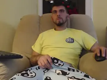 whitemeat321 — Freechat on Chaturbate