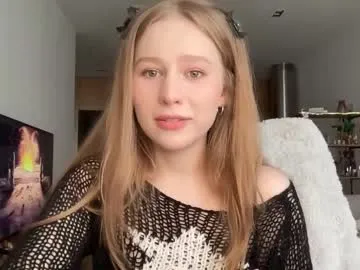 whoisalisa — #chatty #blonde #cute #fit #lovense