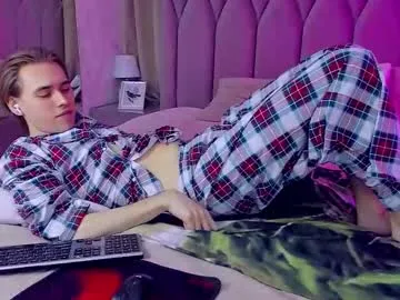 williamdyson — GOAL: jerk off close to camera [101 tokens remaining] :cum in pvt #cute #18 #bigcock #new #twink