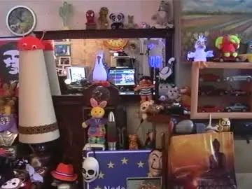 wimpie249157 — Wimpie249157's room Dancing and flirting ()