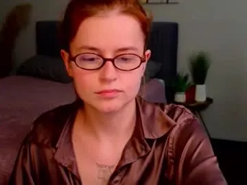 wow_luvng — hi.. :) lets chat with me and play<3 make me cum with tip - 38/99/160 - Goal: zoom cameltoe [111 tokens left] #shy #hairy #puffynipples #tease #redhead