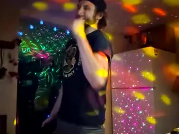 wyiatt_unknown — signing, dancin, being weird & gettin weird in my kitchen.. its gonna get loud!;]