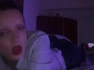 xakiraxx — Pretty boy cums [3500 tokens remaining]