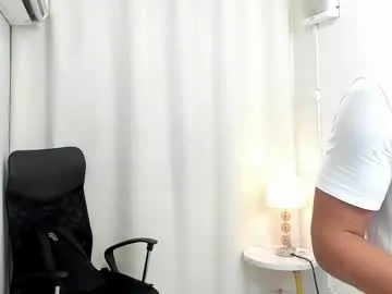 xboy_fantasyx — Cum shot goal   #bigcock #muscle #young #18 #new [1999 tokens remaining]