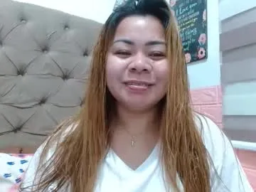 xxkryzelxx — #asian #pinay #simple #friendly Show something @goal.. See my tip menu list for specific request.. xoxo [143 tokens remaining]
