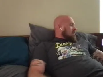 xxx623xxx — Jerk off for 5 min. [250 tokens remaining] #bigdick #beard #feet #tightass #hairy