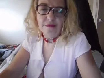 xxxpixiefeet85 — trying for that one that makes me    [1983 tokens remaining]