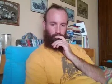 yeti_92 — I'm feeling horny, keep me playing 25 tokens each flash #hairy #bearded #beard #straight #longhair [25 tokens remaining]
