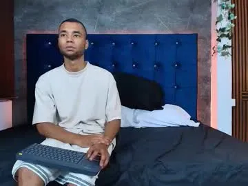 yiinyang69 — Ticket Show [50 tokens]: fuck pussy