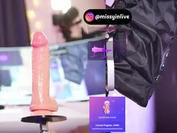yinlive — Follow me IG @Missyinlive//FAV 336699111222 #fuckmachine #cosplay #pvt #shy