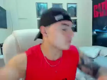 yker18 — come and let's get to know each other a little better #cum #colombia #monstercock #muscles #selfsuck [999 tokens remaining]