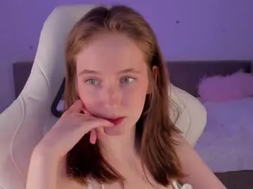 your_lazy_kitty — lick my fingers   #bigboobs #shy #feet #young #new [33 tokens remaining]
