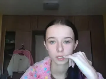 yuliastar — GOAL: Sexy Dance [289 tokens remaining] Welcome to my room! #shy #teen #young #skinny #new