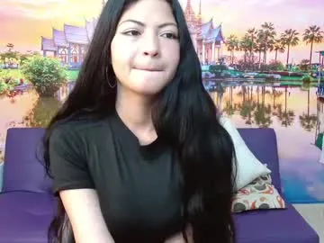 zoe_castillo1 — Dance Show  [23 tokens left] Do you want to see what is under my jeans? #asian #18 #tease  #longhair #daddy