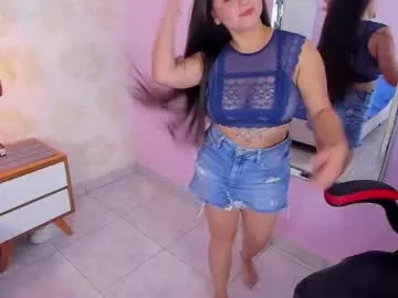zoe_foster4 —  GOAL: SEXY NUDE [88]  #new #young #longhair #cute #latina