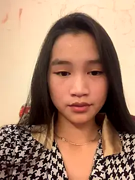 -Lie-06 — Freechat on StripChat