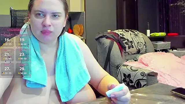 1lindsey1 — Tentacle toy in the ass