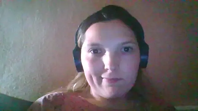 20EveSky20 — Freechat on StripChat