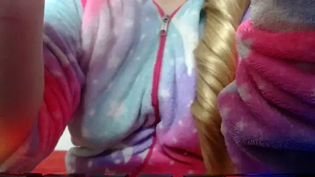 69liamilk69 — oild in my pussy