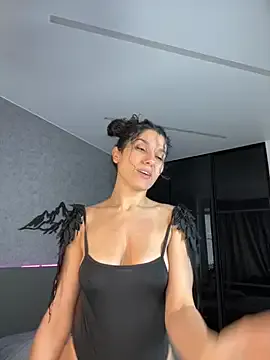 _CurlySue_ — put nora deep inside  my pussy