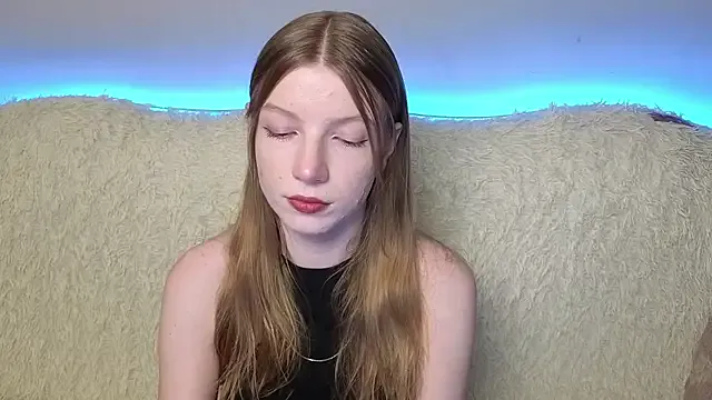 _Kamiko — a lot of cum in mouth + swallow