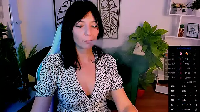 _Kelly__ — Freechat on StripChat