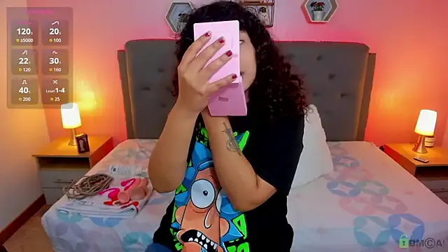 _Lilly_miller — play wht vibrator in clit