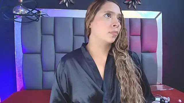 _MiaBrown_ — Squirt on my feet  