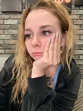 _YourAnnie_ — Dildo in my pussy in public 