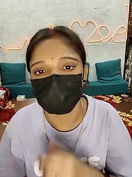 Aahanaaa — Freechat on StripChat