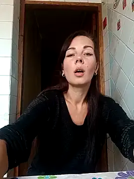 Adeline3302 — Private on StripChat
